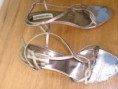 Tacones color cobre (Pilar Burgos)